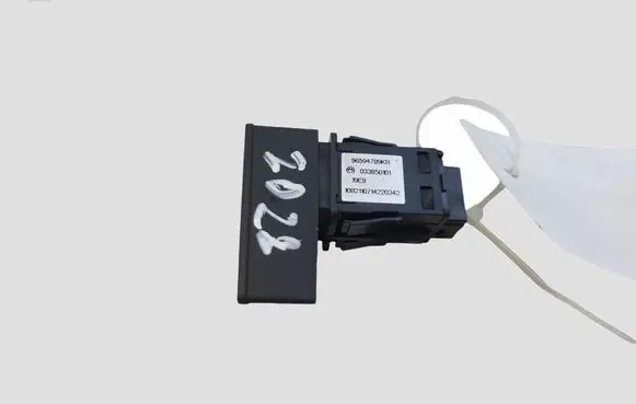Citroen C5 Hazard light switch 96594789 033850101