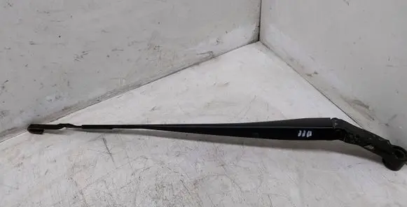 Toyota Prius (XW30) Front wiper blade arm