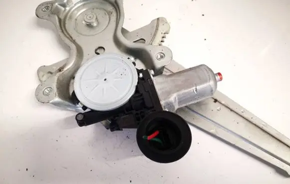 Toyota Corolla E140 E150 Rear door window regulator motor 8572035140 85720-35140
