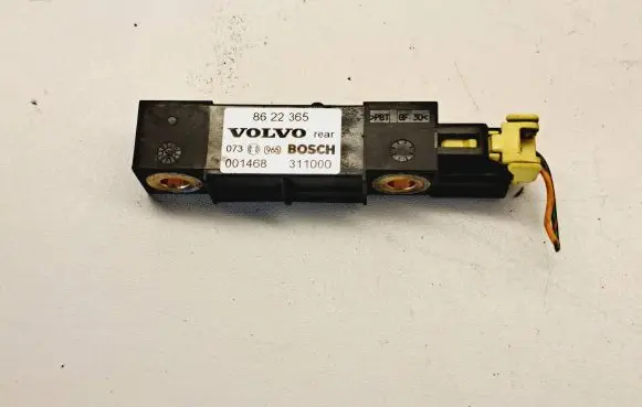 Volvo V70 Airbag deployment crash/impact sensor 8622365 001468 311000