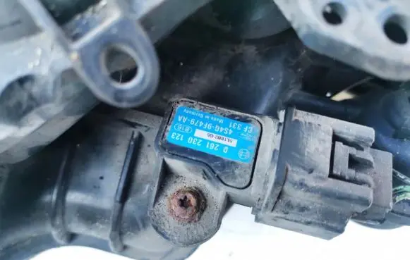 Mazda 3 I Air pressure sensor 0261230123 4S4G9F479AA