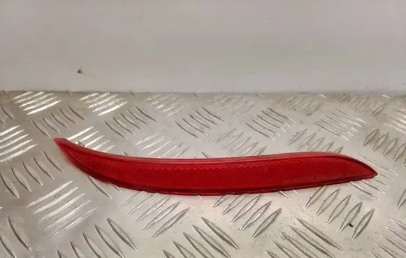 BMW 5 E60 E61 Rear tail light reflector 718391403
