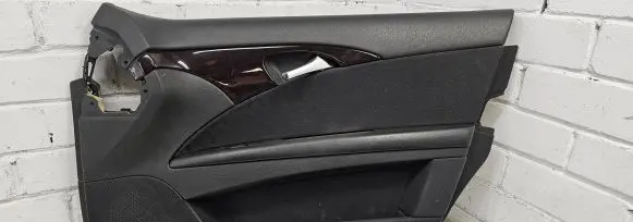 Mercedes-Benz C W203 Front door card panel trim A2117270214