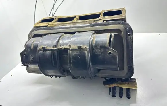 BMW 5 E34 Interior heater climate box assembly 83504249 83919109 83919119