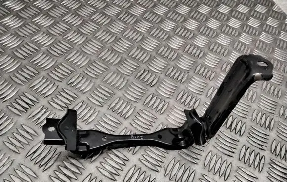 Battery bracket
