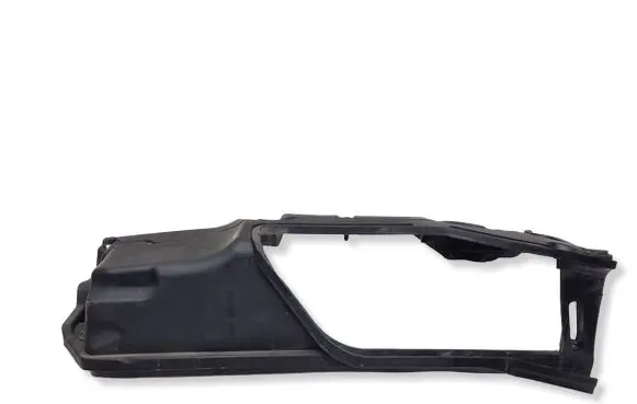 BMW 5 E60 E61 Air filter box cover 7793203 13717793203