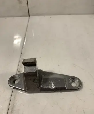 Mercedes-Benz B W245 Front door upper hinge 790600