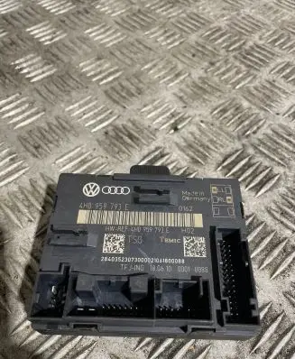 Audi A8 S8 D4 4H Door control unit/module 4H0959793E