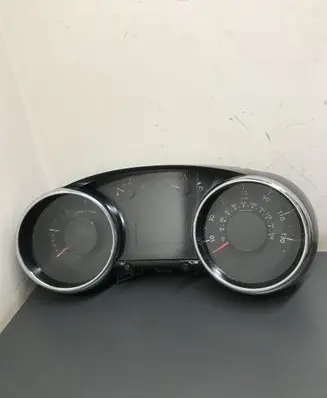 Peugeot 3008 I Speedometer (instrument cluster)