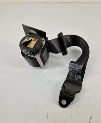 Opel Astra J Rear seatbelt 13299302