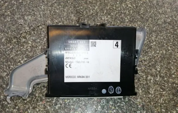 Toyota Yaris Other control units/modules 899900D040 2325006572