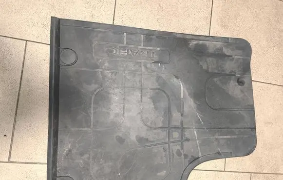 Renault Trafic III (X82) Front floor mat 8201409823 MZ315216 8201501196