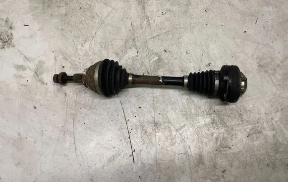 Volkswagen PASSAT B6 Front driveshaft