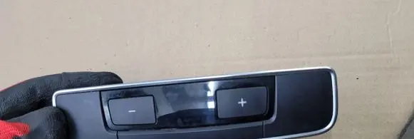 Audi A5 Climate control unit 8W0919158