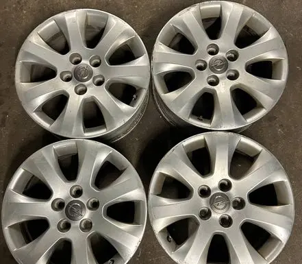 Opel Insignia A R17 alloy rim 13351762