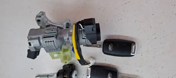 KIA Sportage Ignition lock 4A9RH1