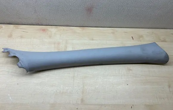 Mercedes-Benz E W211 (A) pillar trim A2116900425