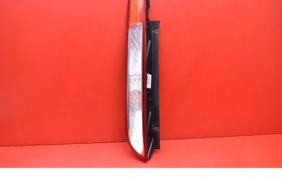 Ford Focus C-MAX Rear/tail lights 8M51-13405-A