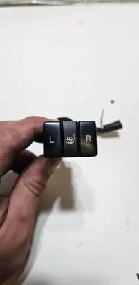 Toyota Verso Seat heating switch 15B088