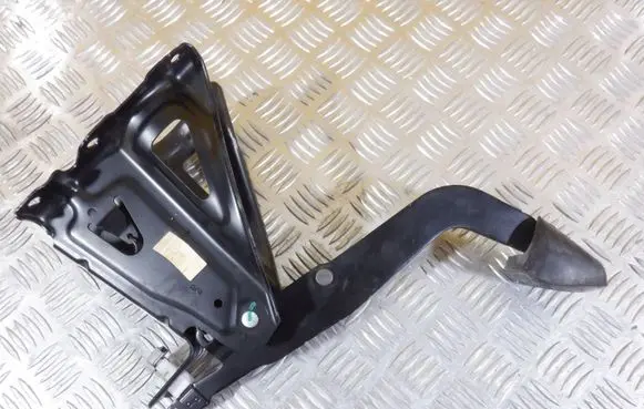 Mercedes-Benz Sprinter W906 Brake pedal A9062901101