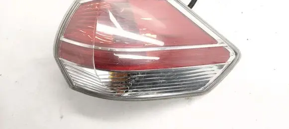 Nissan X-Trail T32 Rear/tail lights