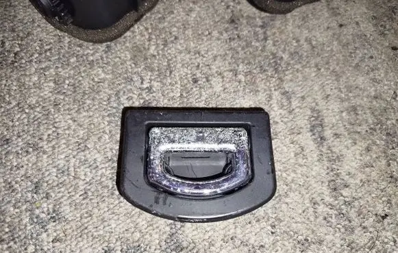 Audi TT Mk1 Bracket in trunk/boot 1J0864203B 1J0864203