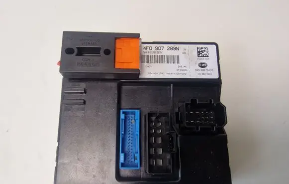 Audi A6 S6 C6 4F Comfort/convenience module 4F0907289N