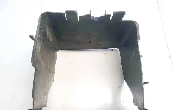 Battery box tray