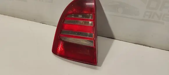 Skoda Superb B5 (3U) Rear/tail lights ZSB3U5945095 3U5945111