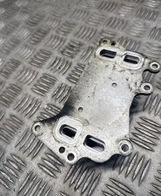 BMW X3 F25 Oil filter mounting bracket 8507627 017105 70377355