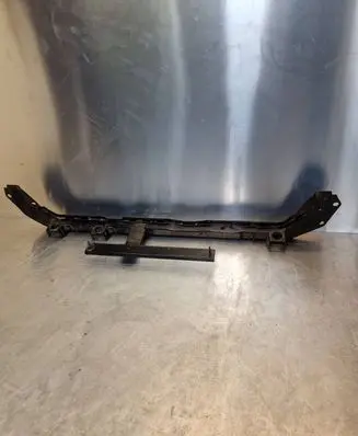 Nissan X-Trail T32 Front bumper cross member