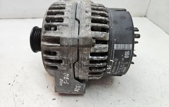 Mercedes-Benz S W220 Generator/alternator 0111543202