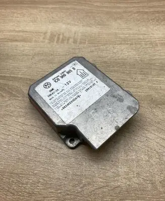 Volkswagen PASSAT B5.5 Airbag control unit/module 1C0909605B