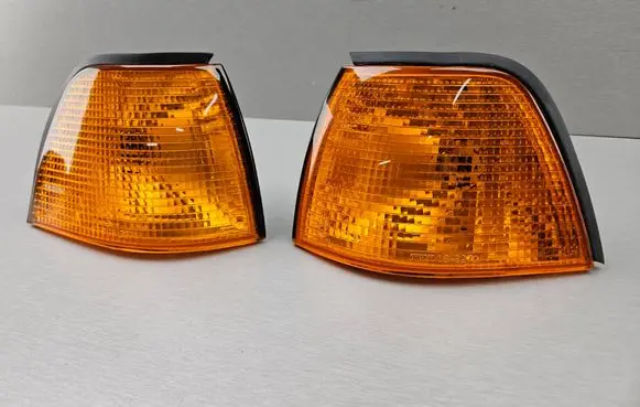 Front indicator light