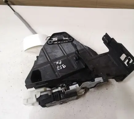 Volvo V40 Front door lock 31391824