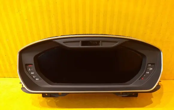 Audi A8 S8 D5 Speedometer (instrument cluster) 4N0920790