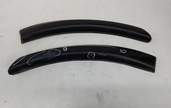 Mercedes-Benz ML W163 Rear arch trim 1638801905 1638802005