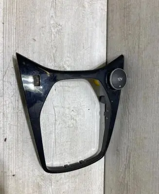 Ford Fiesta Gear shifter surround trim plastic
