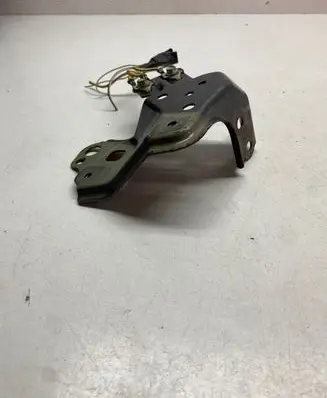 Toyota RAV 4 (XA40) Other engine bay part