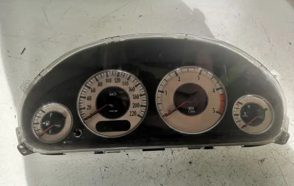Chrysler Grand Voyager IV Speedometer (instrument cluster)