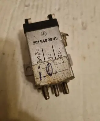 Mercedes-Benz 190 W201 Other relay 2015403845