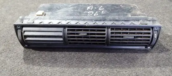 Audi A6 S6 C4 4A Dash center air vent grill 4A1820951