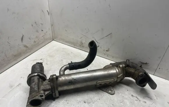 KIA Carens II EGR valve cooler 2841627410