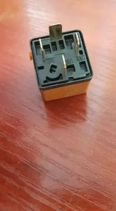 BMW 5 E34 Other relay 0332014456