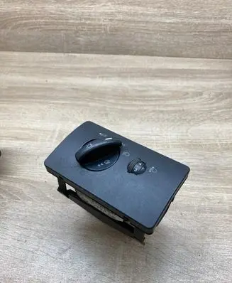 Light switch