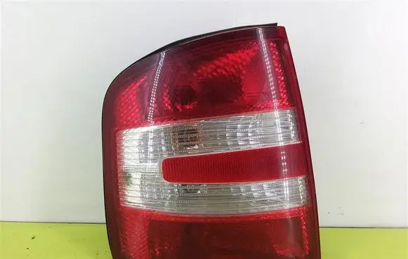 Skoda Fabia Mk1 (6Y) Rear/tail lights