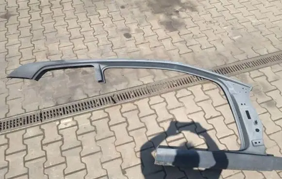 Volkswagen Up Side car body part 