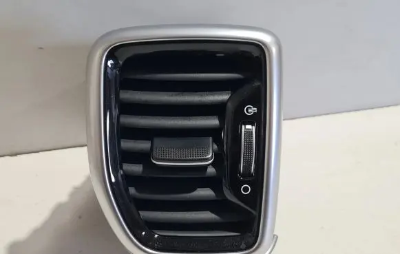 KIA Sportage Dashboard side air vent grill/cover trim 97480F1BB0SA1