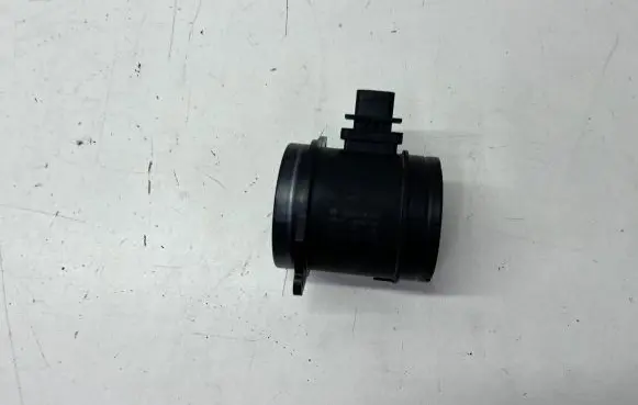 Volkswagen Touareg II Mass air flow meter 03H906461A