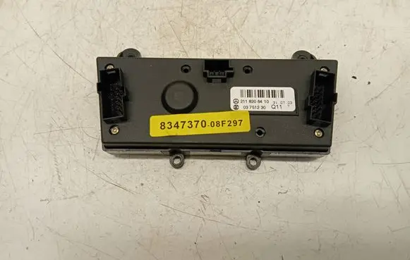 Mercedes-Benz E W211 Auxiliary heating control unit/module 2118206410